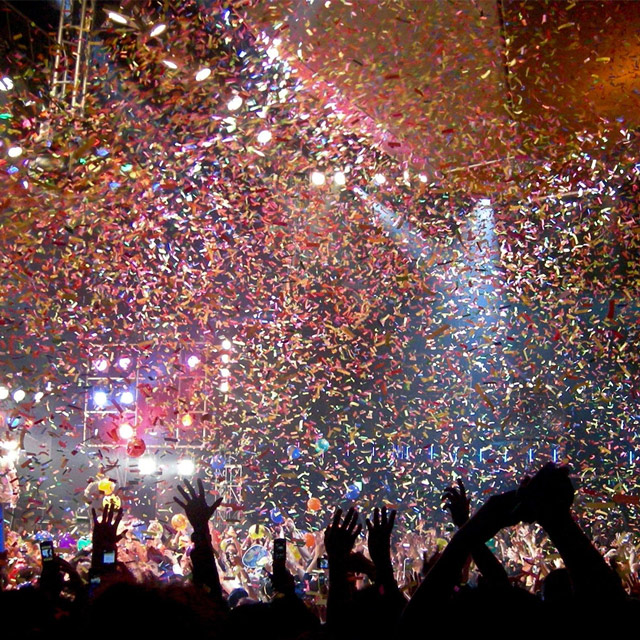 large confetti machine (12)